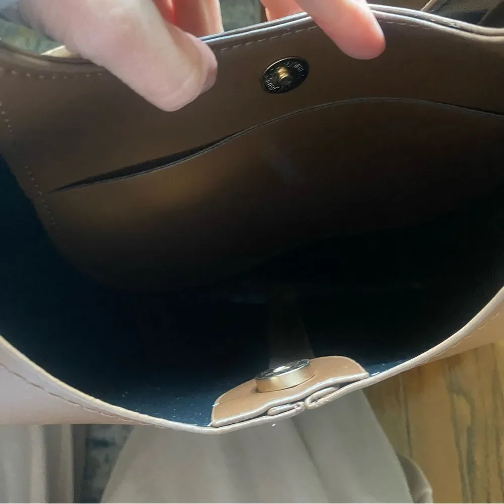 Amazon Elegant Brown PU Shoulder Bag